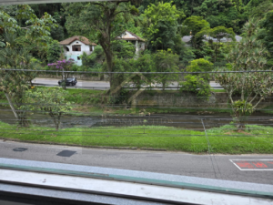 Prédio comercial e residencial de 2 andares na Av. Barão do Rio Branco