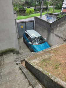 Prédio comercial e residencial de 2 andares na Av. Barão do Rio Branco