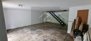 Prédio comercial e residencial de 2 andares na Av. Barão do Rio Branco
