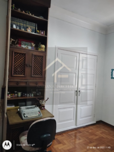 Casa Histórica medindo 5.000m²de área total, podendo ser residencial ou comercial no Centro de Petrópolis RJ