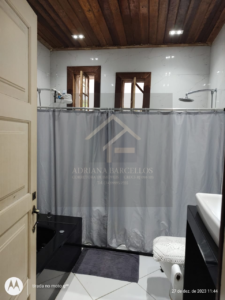 Casa Histórica medindo 5.000m²de área total, podendo ser residencial ou comercial no Centro de Petrópolis RJ