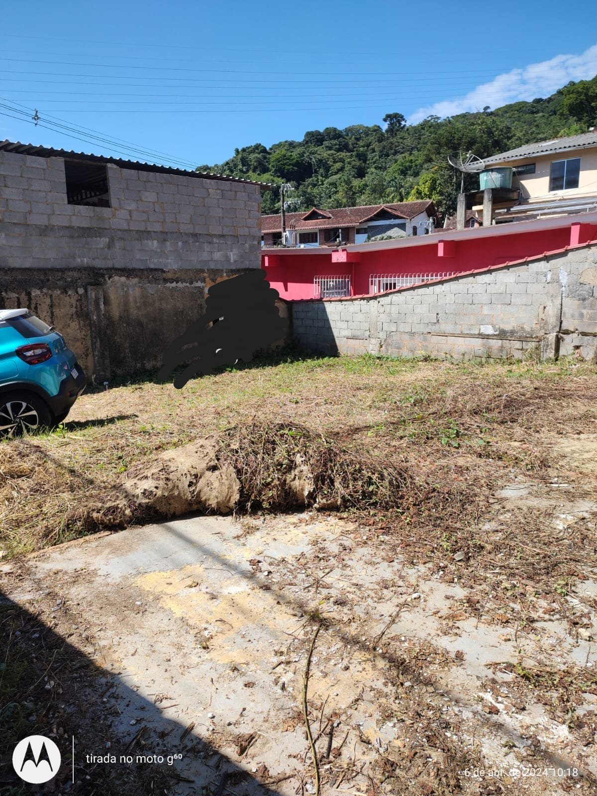 Terreno plano e murado pronto para construir medindo 132m² no bairro Bingen