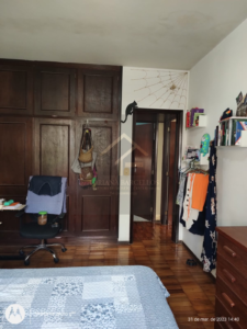 Linda casa com piscina e casa de caseiro em Corrêas