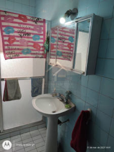 Linda casa com piscina e casa de caseiro em Corrêas