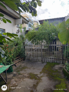 Linda casa com piscina e casa de caseiro em Corrêas
