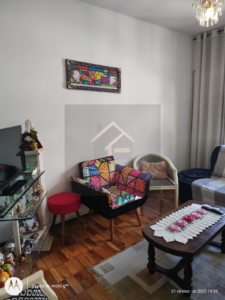 Linda casa com piscina e casa de caseiro em Corrêas