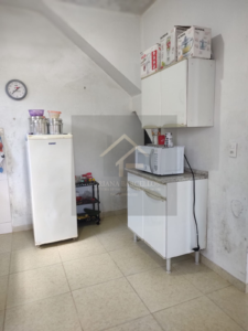 Casa em 3 pavimentos no Centro, próximo ao Relógio das Flores