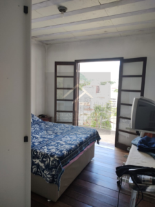 Casa em 3 pavimentos no Centro, próximo ao Relógio das Flores