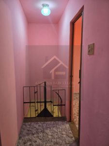 Casa em 4 pavimentos na rua 24 de Maio