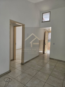 Prédio comercial e residencial de 2 andares na Av. Barão do Rio Branco