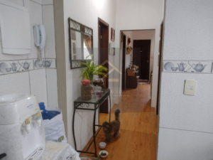 Ampla casa no bairro Alto da serra, beira de rua