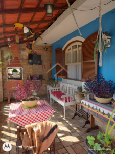 3 Lindas casas no mesmo terreno no Bairro Pedras Brancas