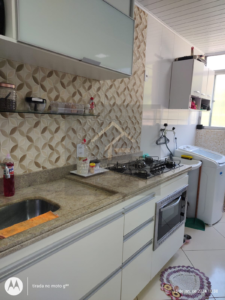 Amplo apartamento 3º andar no BNH do Chácara Flora