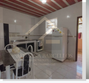 Duas Casas Estilo Fazenda à Venda em Itaipava – Petrópolis/RJ