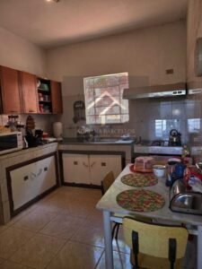 Casa em condomínio fechado estilo fazendinha em Nogueira, Petrópolis RJ