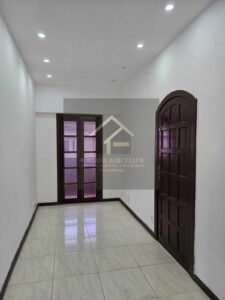 2 Casas muradas e independentes com quintal, podendo expandir, no bairro Chácara Flora, Petrópolis RJ