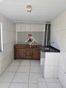 2 Casas muradas e independentes com quintal, podendo expandir, no bairro Chácara Flora, Petrópolis RJ