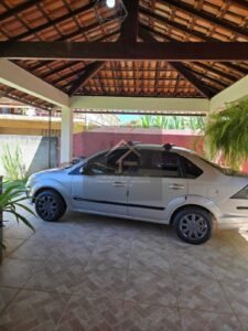 Excelente casa linear, beira de rua com 525 M² de área total em Itaipava, Petrópolis, RJ