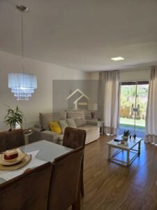 Excelente casa linear, beira de rua com 525 M² de área total em Itaipava, Petrópolis, RJ