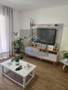 Excelente casa linear, beira de rua com 525 M² de área total em Itaipava, Petrópolis, RJ