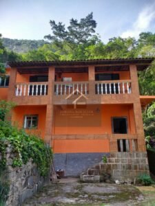 Casa Ampla com Vista para as Montanhas Retiro, Petrópolis RJ