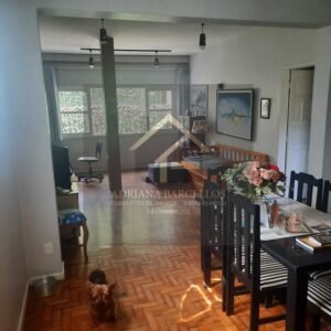Excelente casa em 2 andares , beira de rua com 550M², Moinho Preto,  Petrópolis RJ