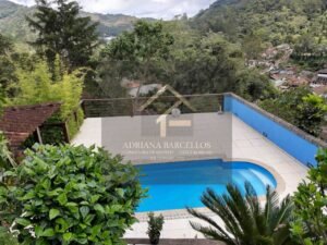 Linda Casa no bairro Duarte da Silveira Petrópolis, RJ