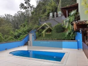 Linda Casa no bairro Duarte da Silveira Petrópolis, RJ