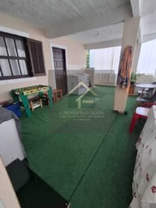 Linda Casa com amplo terraço podendo ser construído outro imóvel no Bataillard, Petrópolis, RJ