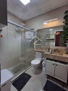 Linda Casa com amplo terraço podendo ser construído outro imóvel no Bataillard, Petrópolis, RJ