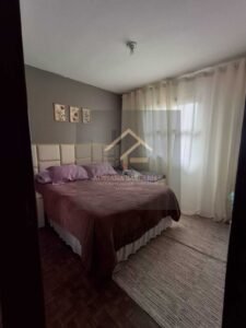 Linda Casa com amplo terraço podendo ser construído outro imóvel no Bataillard, Petrópolis, RJ