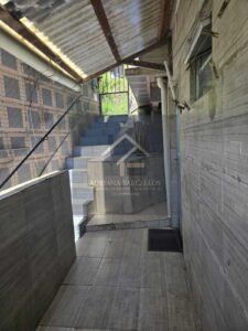 Oportunidade de morar no Quitandinha podendo ampliar para 3 casas. Petrópolis, RJ