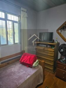 Oportunidade de morar no Quitandinha podendo ampliar para 3 casas. Petrópolis, RJ