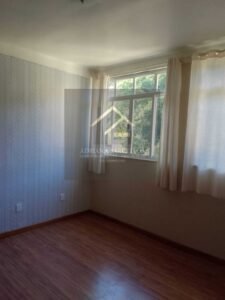 Linda casa tipo apartamento no térreo, com quintal privativo, no bairro Floresta, Petrópolis RJ
