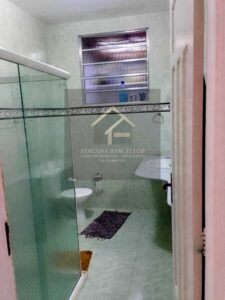 Linda casa tipo apartamento no térreo, com quintal privativo, no bairro Floresta, Petrópolis RJ