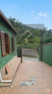Casa tipo apartamento com quintal e área gourmet em Petrópolis, RJ