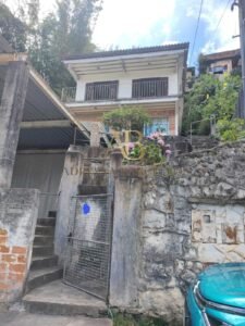 Casa à Venda no Centro Histórico de Petrópolis/RJ | Próximo ao Relógio das Flores