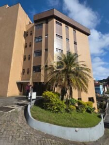 Apartamento à Venda na Rua Saldanha Marinho – Petrópolis/RJ | 87 m², 3 Quartos e Suíte