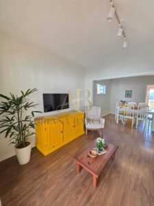 Duas Casas Independentes à Venda no Siméria – Petrópolis/RJ