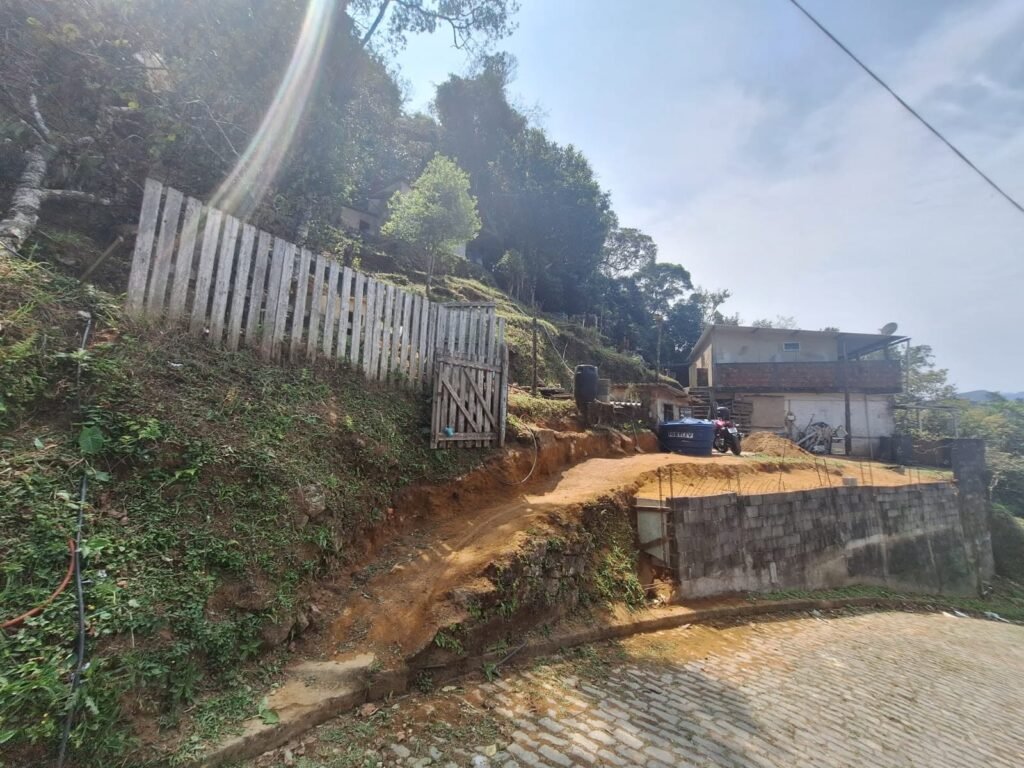 Terreno à Venda em São Sebastião – Petrópolis/RJ | 360 m²