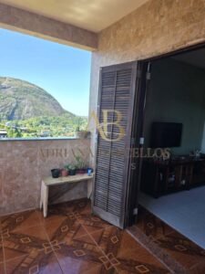 Duas Casas à Venda no Quitandinha – Petrópolis/RJ